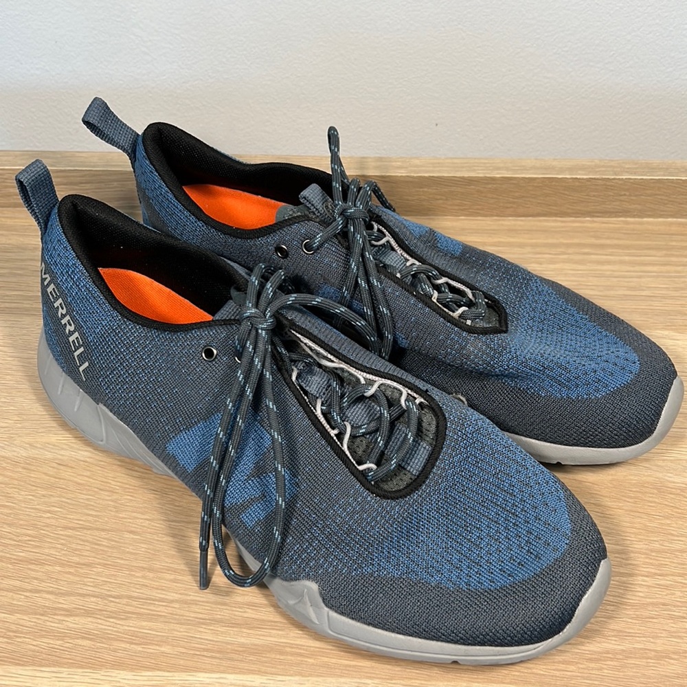 Lightly worn Merrell slate blue sneakers size 10 no box imperfections